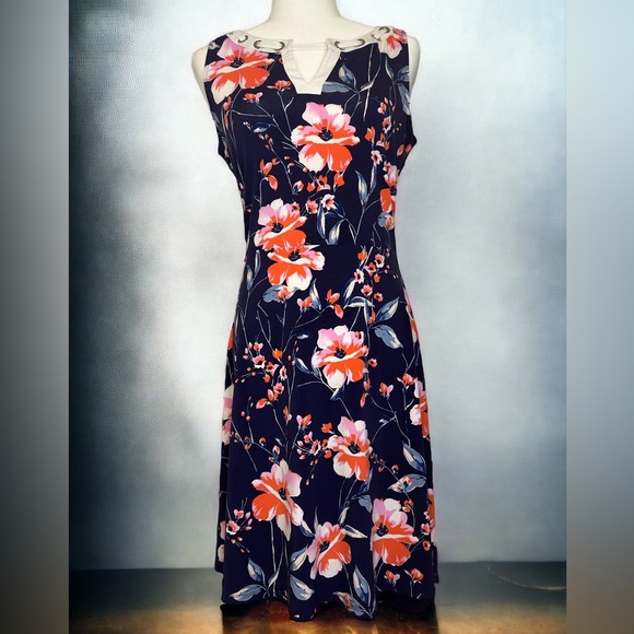 Ivanka Trump Floral Sleeveless Work/Office Dress - Picture 2 of 14